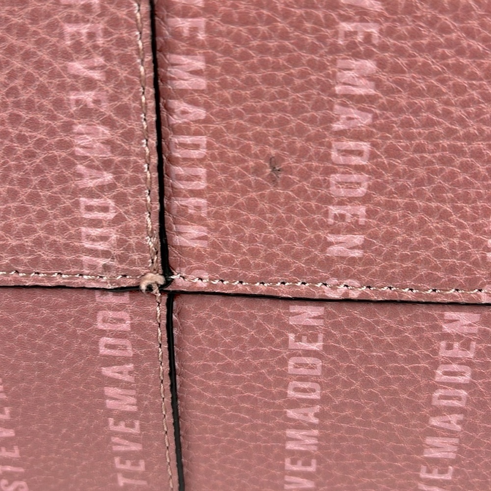 Steve Madden Large Logo Pebbled Leather Pink Tote Bag with Black Envelope Bag - Picture 9 of 14